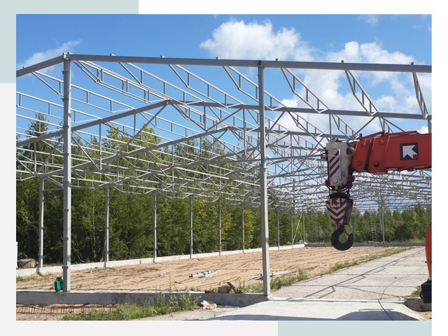 Строительство конюшен в Серпухов от 610 руб. под ключ