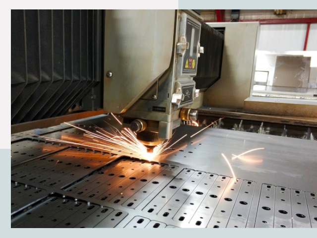 Лазерная резка металла в Серпухове от 610 руб.